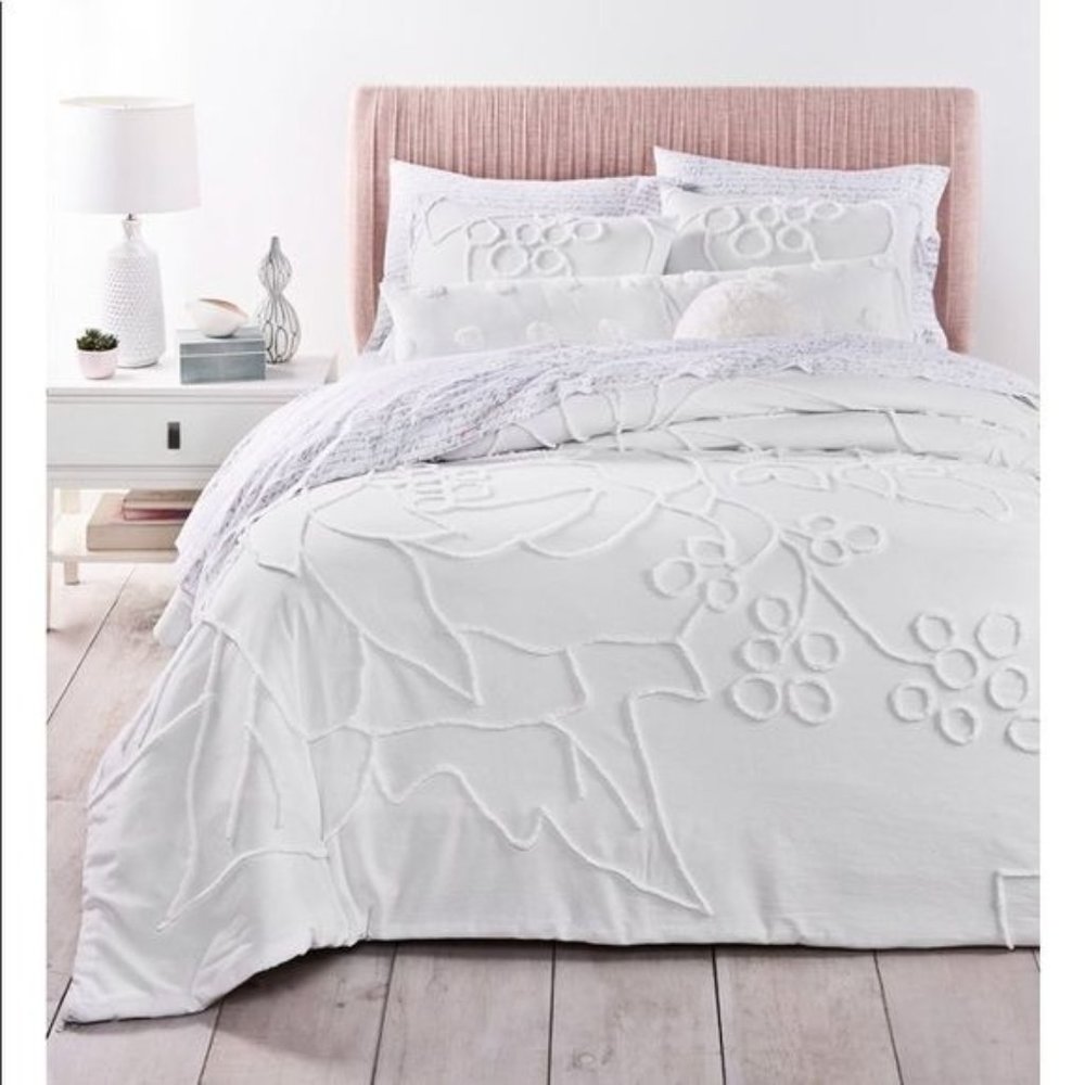 *Tufted-Chenille Exploded Floral Bedding Collection, Full/Queen